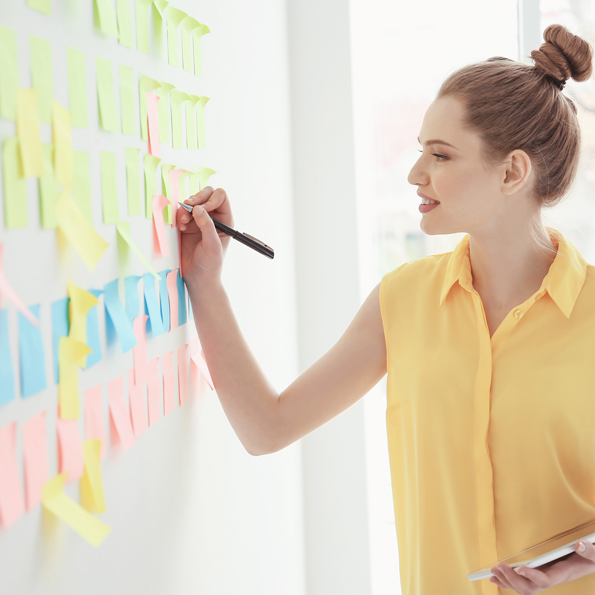 NEON  l  Sticky Note